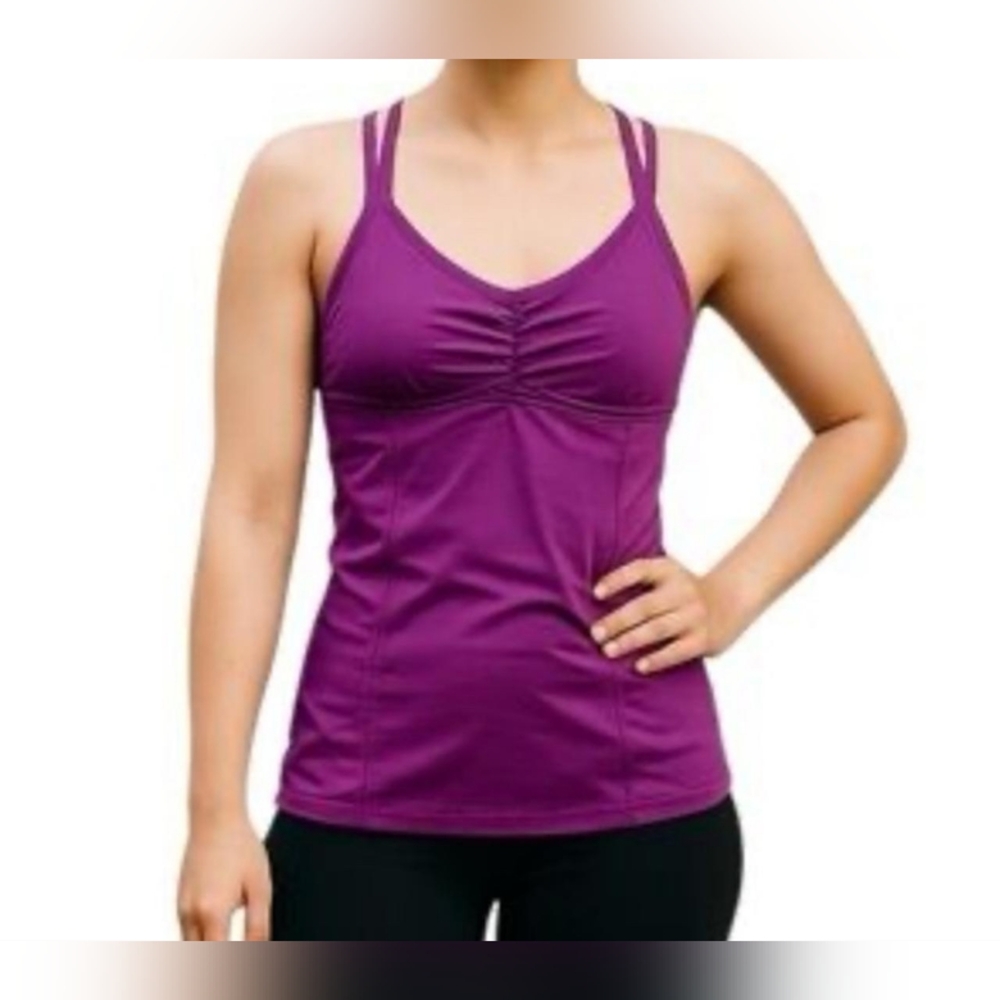 Size 10 Lululemon Warrior 1 tank